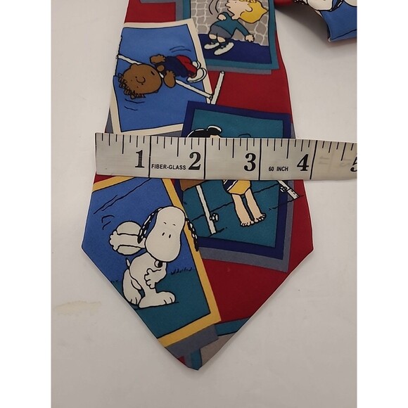 Peanuts Gang Charlie Brown Snoopy Sports Athletic Games of Life Neck Tie Silk - Picture 7 of 8